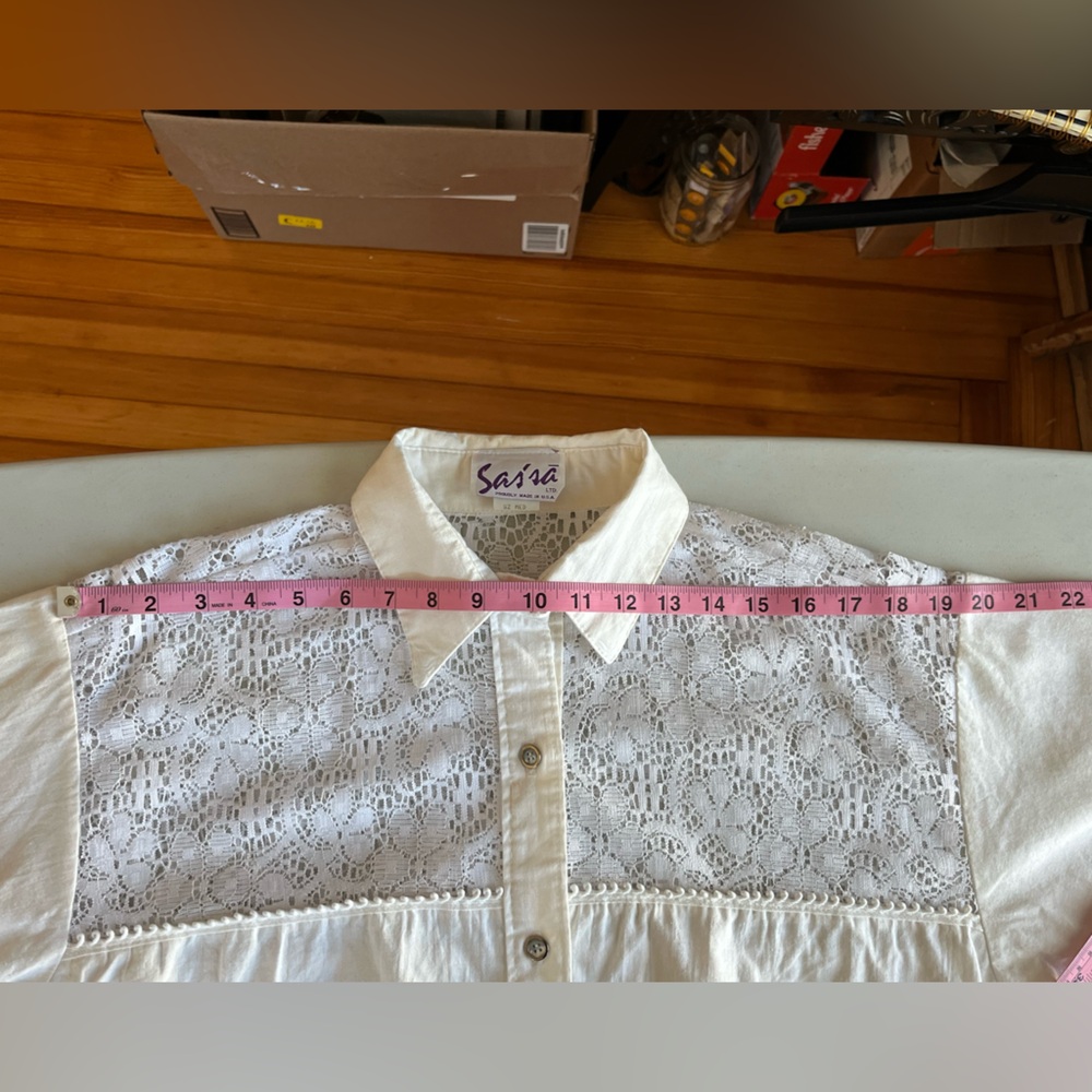 Vintage Sas’sa White Lace Western Style Button-Down Shirt - Picture 10 of 13